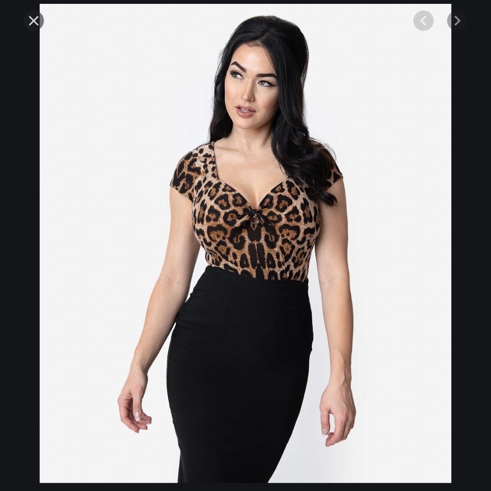 Unique Vintage Retro Sweetheart Rosemary Top